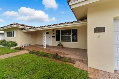 3697 NE 19th Ave, Oakland Park, FL 33308 - Photo 24