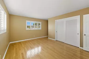 3697 NE 19th Ave, Oakland Park, FL 33308 - Photo 8