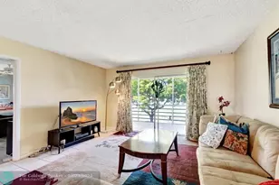 100 Lake Meryl Dr, West Palm Beach, FL 33411 - Photo 12