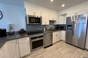 3731 N Country Club Dr, Aventura, FL 33180 - Photo 18