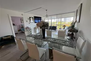 3731 N Country Club Dr, Aventura, FL 33180 - Photo 24