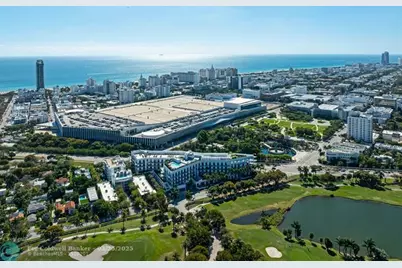 2001  Meridian Ave, Unit #318, Miami Beach, FL 33139 - Photo 2