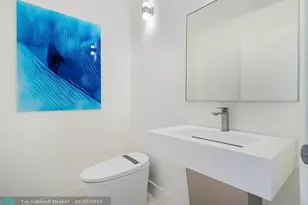 2001 Meridian Ave, Miami Beach, FL 33139 - Photo 8