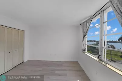 301  Croton Ave, Unit #302, Lantana, FL 33462 - Photo 20