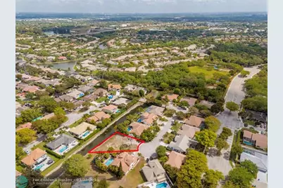 5939 NW 52nd St, Coral Springs, FL 33067 - Photo 24