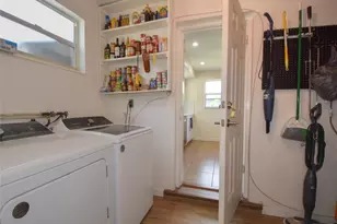 981 SW 32nd St, Fort Lauderdale, FL 33315 - Photo 24