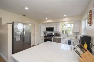 981 SW 32nd St, Fort Lauderdale, FL 33315 - Photo 1