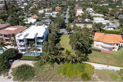 2100  Bay Dr, Pompano Beach, FL 33062 - Photo 14