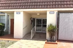 2000 Atlantic Shores Blvd, Hallandale Beach, FL 33009 - Photo 4