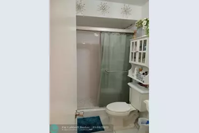 [Address not provided], Lauderdale Lakes, FL 33313 - Photo 8