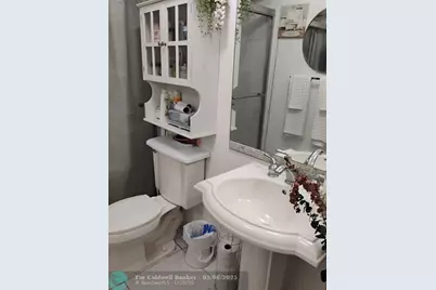 [Address not provided], Lauderdale Lakes, FL 33313 - Photo 32