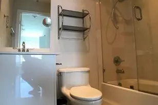 60 SW 13th St, Miami, FL 33130 - Photo 12