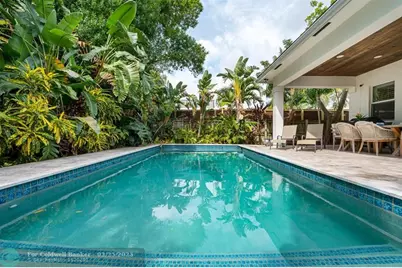 716  Ponce De Leon, Fort Lauderdale, FL 33316 - Photo 2