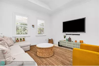 716  Ponce De Leon, Fort Lauderdale, FL 33316 - Photo 20