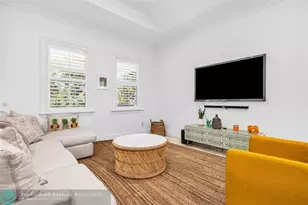 716 Ponce De Leon, Fort Lauderdale, FL 33316 - Photo 20