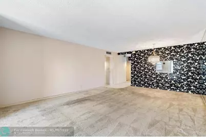 421 NE 14th Ave, Unit #302, Hallandale Beach, FL 33009 - Photo 6