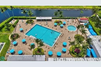 690  Saxony O, Unit #690, Delray Beach, FL 33446 - Photo 38