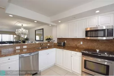 1012 N Ocean Blvd, Unit #204, Pompano Beach, FL 33062 - Photo 12