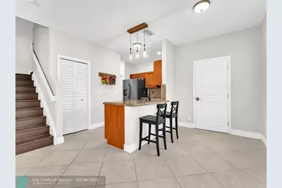 4776  Lago Vista Dr, Coconut Creek, FL 33073 - Photo 16