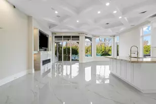 549 NE 19th Ave, Deerfield Beach, FL 33441 - Photo 10