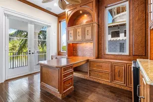 549 NE 19th Ave, Deerfield Beach, FL 33441 - Photo 34