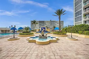 7601 E Treasure Dr, North Bay Village, FL 33141 - Photo 38