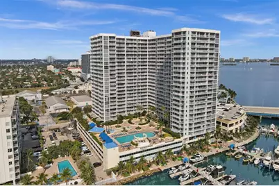 7601 E Treasure Dr, Unit #617, North Bay Village, FL 33141 - Photo 4