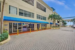 7601 E Treasure Dr, North Bay Village, FL 33141 - Photo 48