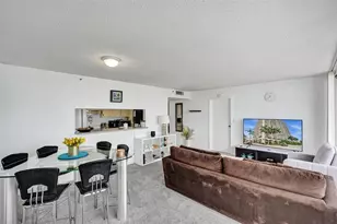 7601 E Treasure Dr, North Bay Village, FL 33141 - Photo 24