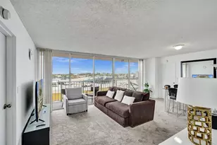 7601 E Treasure Dr, North Bay Village, FL 33141 - Photo 20