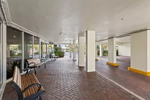 3200 NE 36th St, Fort Lauderdale, FL 33308 - Photo 14