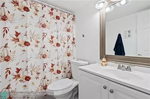 4140 Woodside Dr, Coral Springs, FL 33065 - Photo 6