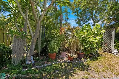 5713 NE 17th Ave, Fort Lauderdale, FL 33334 - Photo 40