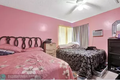 400 SW 14th Pl, Deerfield Beach, FL 33441 - Photo 12