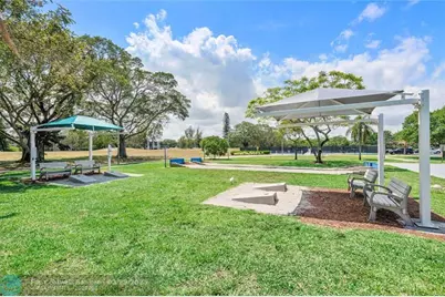 190  Oakridge M, Unit #190, Deerfield Beach, FL 33442 - Photo 32