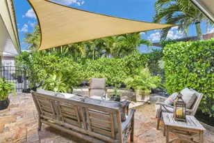 1616 SE 4th St, Deerfield Beach, FL 33441 - Photo 18