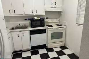 3090 NW 46th Ave, Fort Lauderdale, FL 33313 - Photo 6