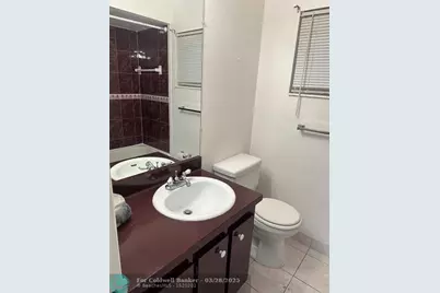 3090 NW 46th Ave, Unit #212C, Fort Lauderdale, FL 33313 - Photo 12