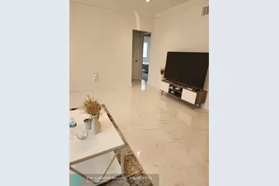 2005  Mercer Ave, West Palm Beach, FL 33401 - Photo 4