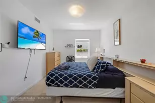 1100 Collins Ave Unit #201 &amp 202, Miami Beach, FL 33139 - Photo 12