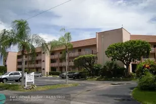 9841 Sunrise Lakes Blvd, Sunrise, FL 33322 - Photo 2