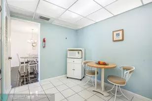 3113 S Ocean Dr, Hallandale Beach, FL 33009 - Photo 14