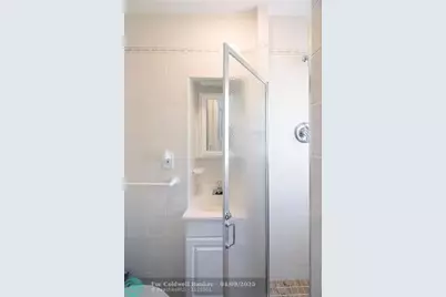 2613-2615 NE 33rd Ave, Fort Lauderdale, FL 33308 - Photo 20