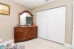 6307 Silk Oak Cir, Tamarac, FL 33319 - Photo 38