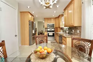 6307 Silk Oak Cir, Tamarac, FL 33319 - Photo 30