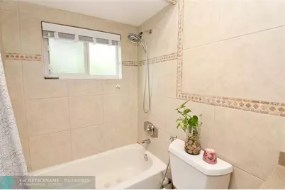 6307  Silk Oak Cir, Tamarac, FL 33319 - Photo 46