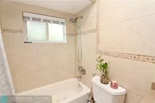 6307 Silk Oak Cir, Tamarac, FL 33319 - Photo 46