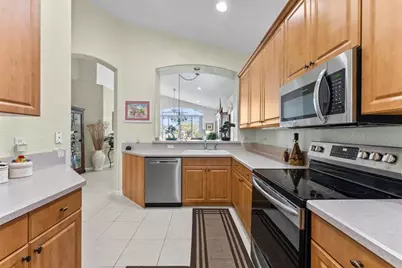 810 NW Rutherford Court, Port Saint Lucie, FL 34983 - Photo 12