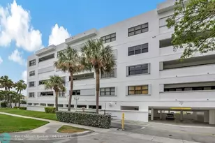 330 SE 20th Ave, Deerfield Beach, FL 33441 - Photo 10