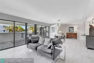 330 SE 20th Ave, Deerfield Beach, FL 33441 - Photo 12